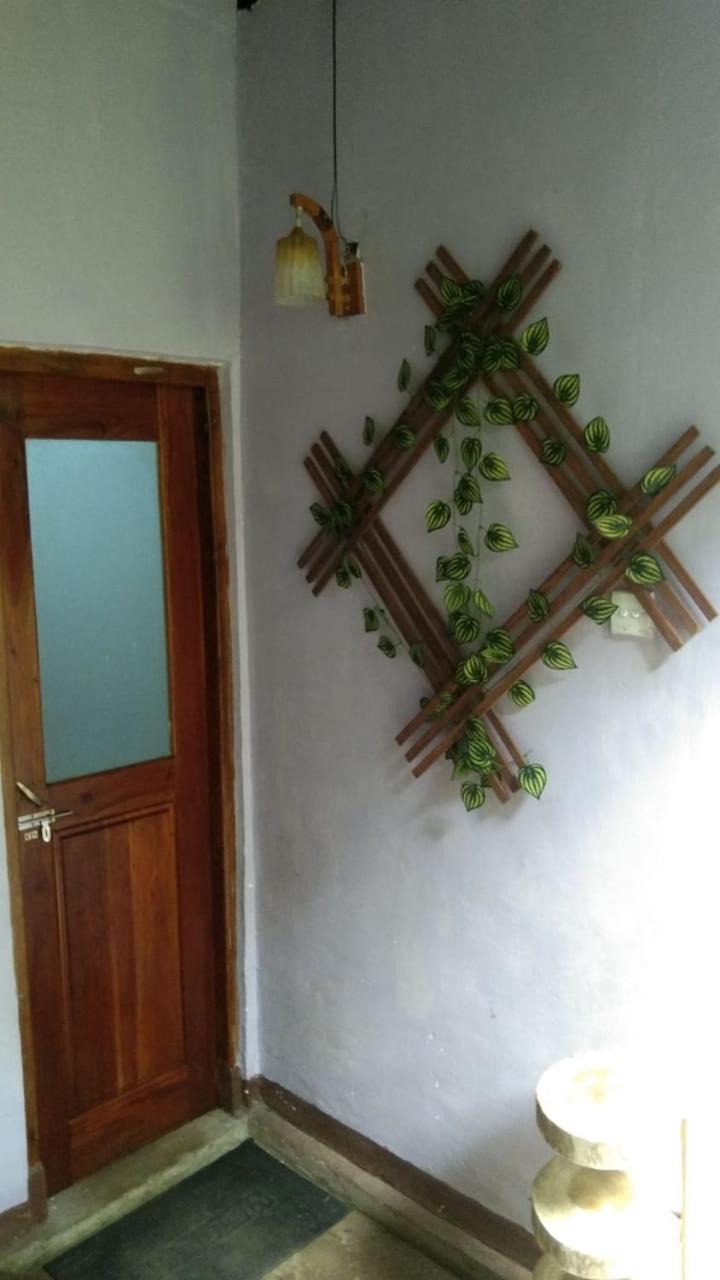 Ella Kumi Hostel Екстериор снимка